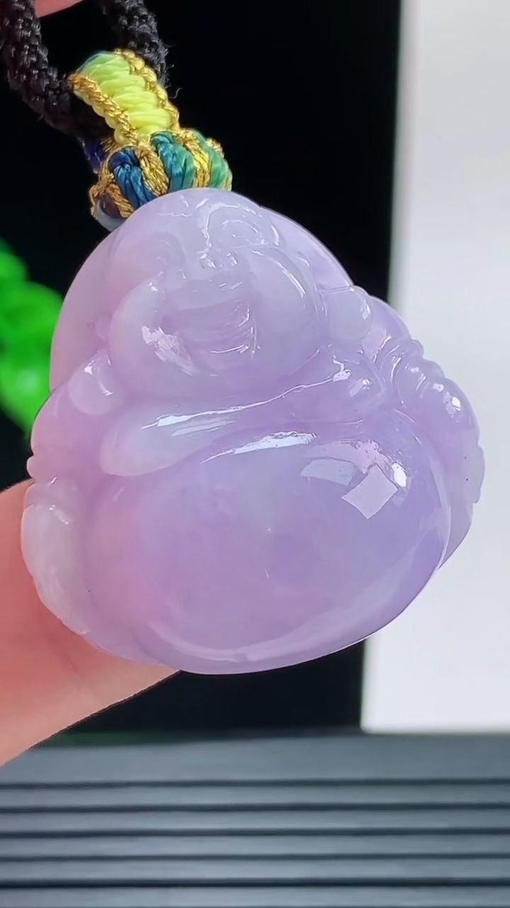 天然A货翡翠紫罗兰佛公吊坠，尺寸28-26.9-13.2重量:16.98g
9月9日