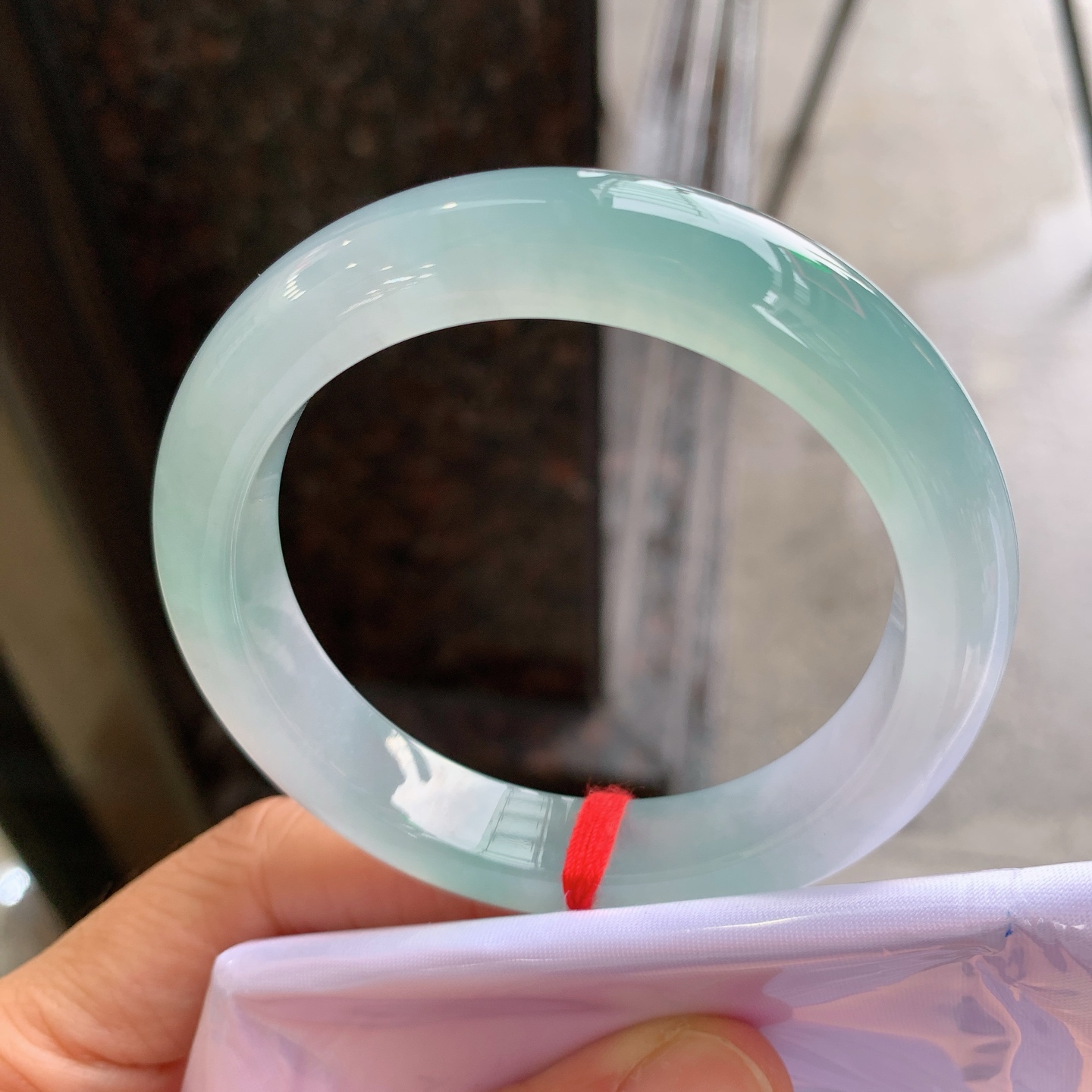 正圈冰飘绿 微细纹 尺寸：55.6/11.5/9.2 冰润