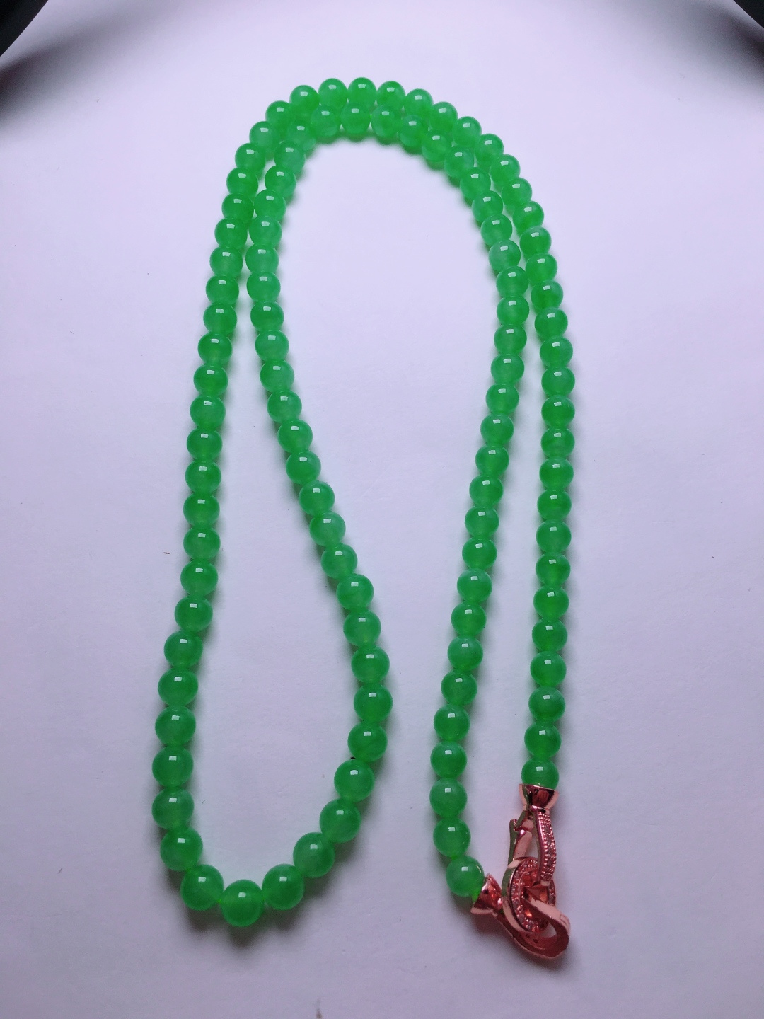 高冰绿珠子项链，晶莹剔透，新颖时尚，5.3-5.8