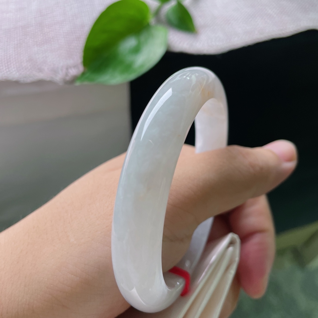 白月光正圈，晶体感，缀一抹温柔洒金，素雅间藏别致暖意，ss54867a