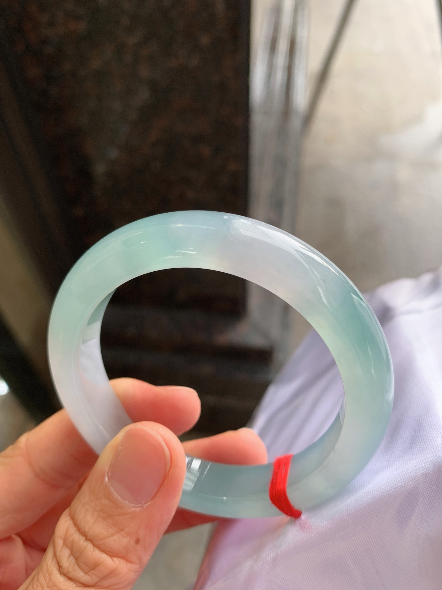 正圈冰飘绿 微细纹 尺寸：55.6/11.5/9.2 冰润