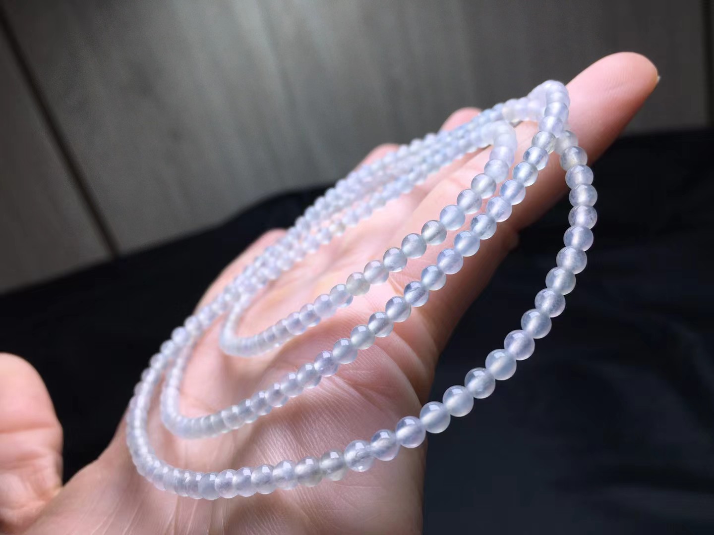 冰种小米珠，卡3.5～3.2，200颗，种好，玉质细腻，冰透水润，均匀，实物更美