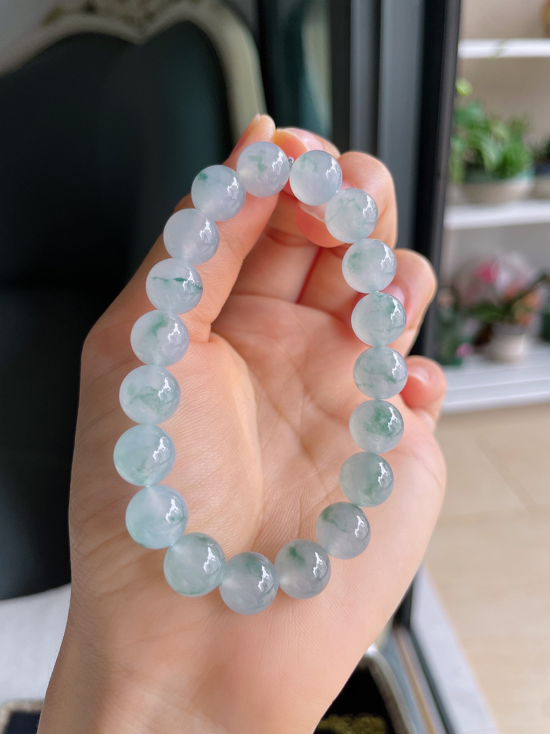 ️，缅甸天然翡翠A货，冰飘花手串，尺寸：10mm。【编4365】