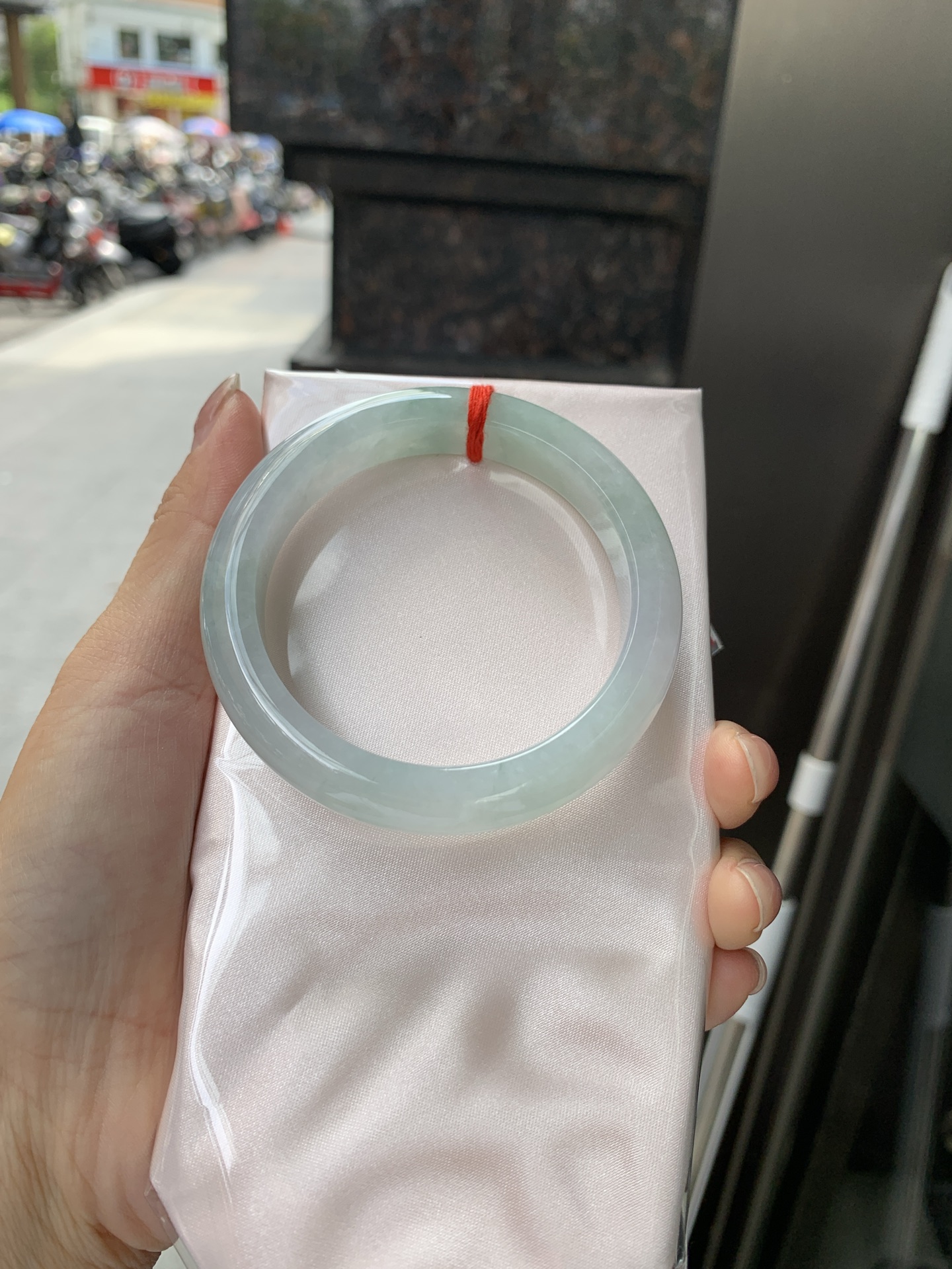 淡春彩正圈,0831-N1470,打灯内圈细纹，打灯色线