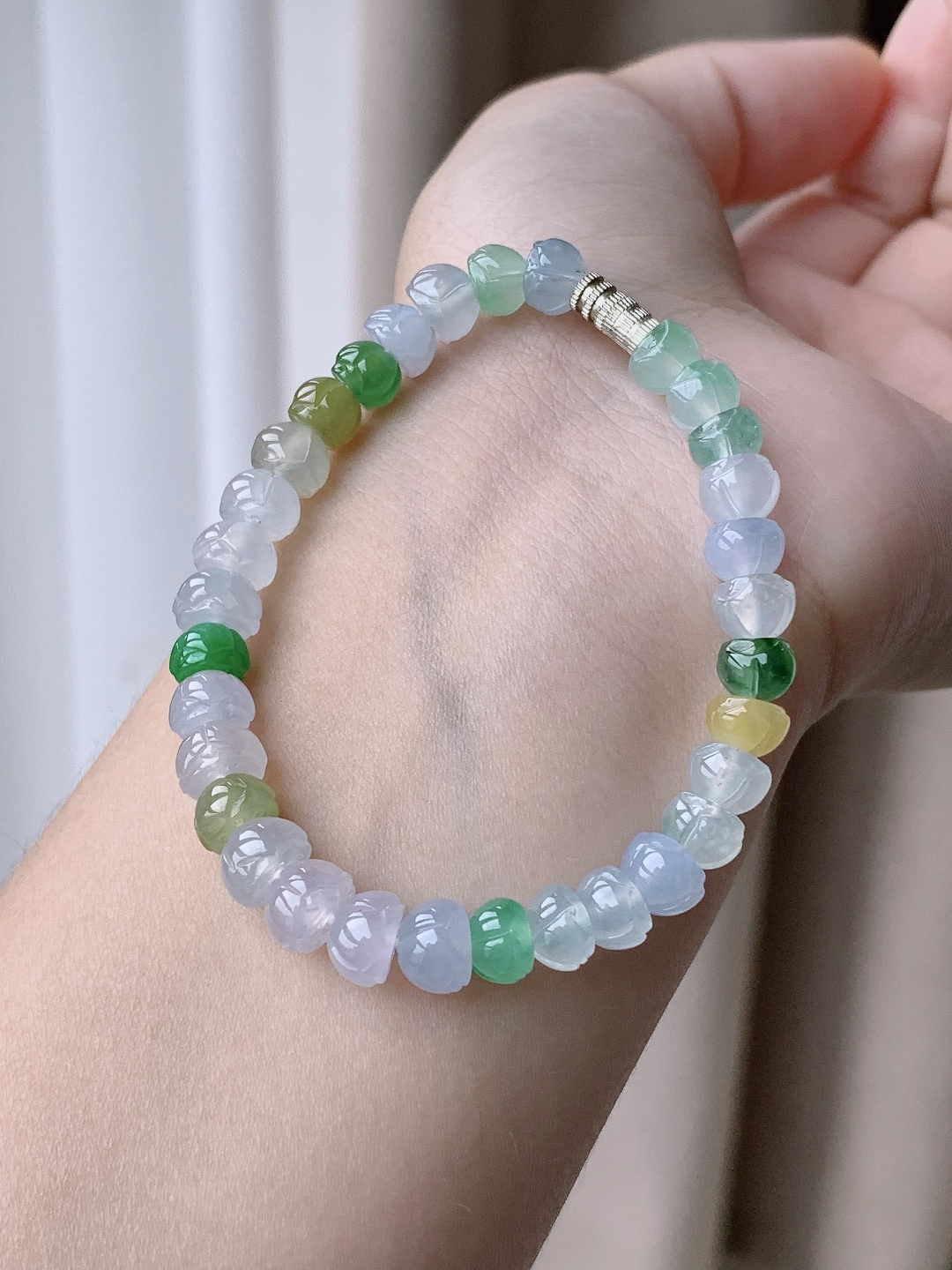 冰多宝手串莲花珠珠子手串,性比高,尺寸7.2-5mm,重量14克