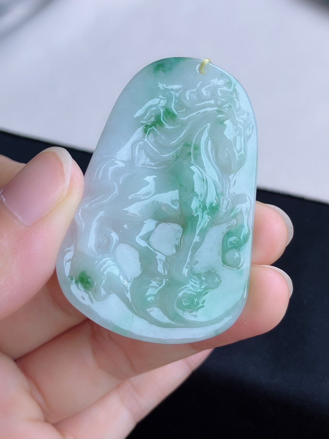 ️冰飘花生肖马牌，细腻精致，尺寸54.4/35.8/5/自然光实拍