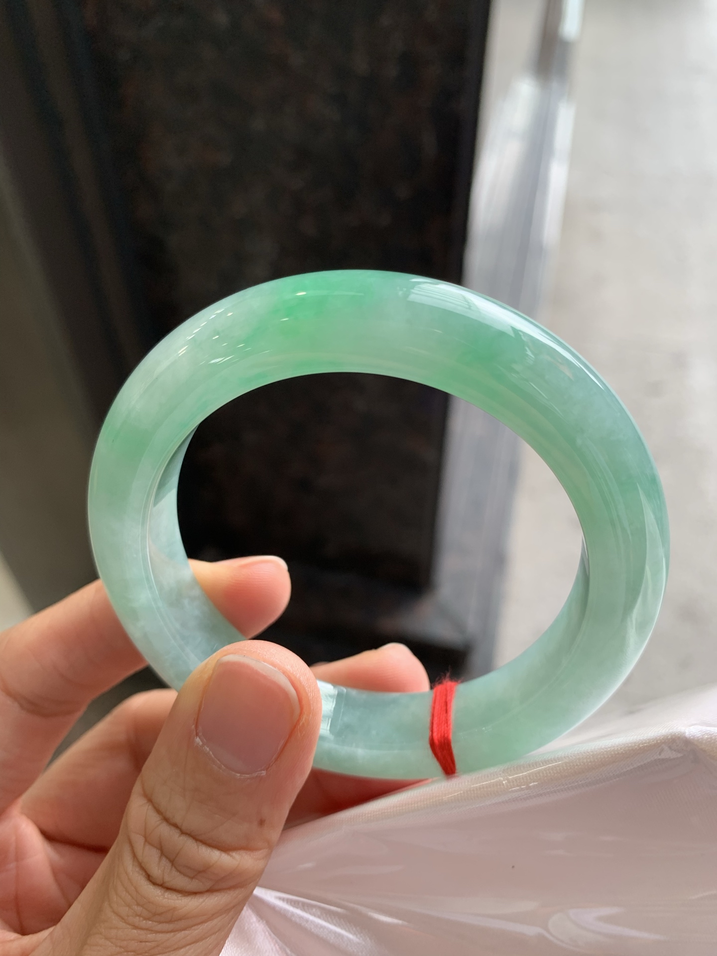 正圈飘绿 无裂 版型好