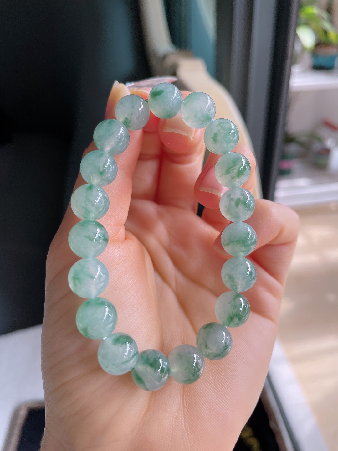 ️，缅甸天然翡翠A货，冰飘花手串，尺寸：10mm。【编3720】