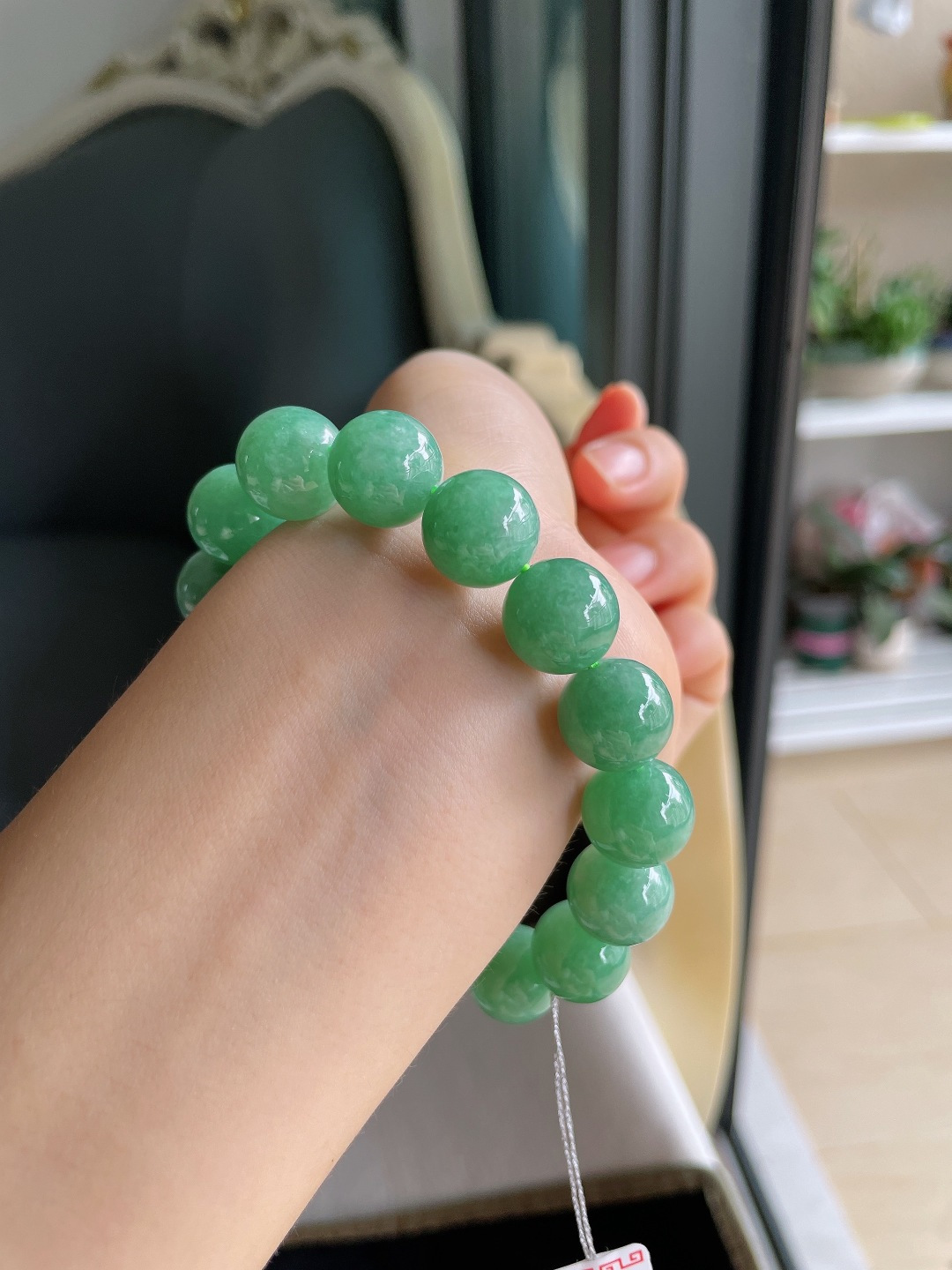 ️，缅甸天然翡翠A货，冰满绿手串，尺寸：13mm。【编4580】