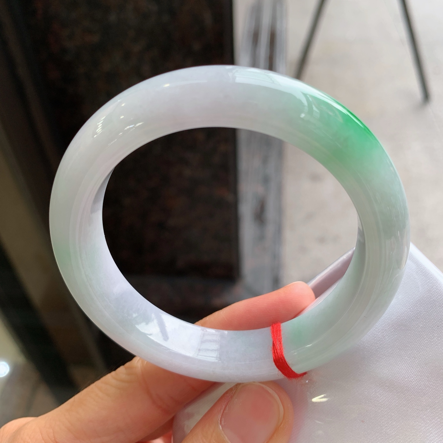 正圈飘绿 无裂 版型好