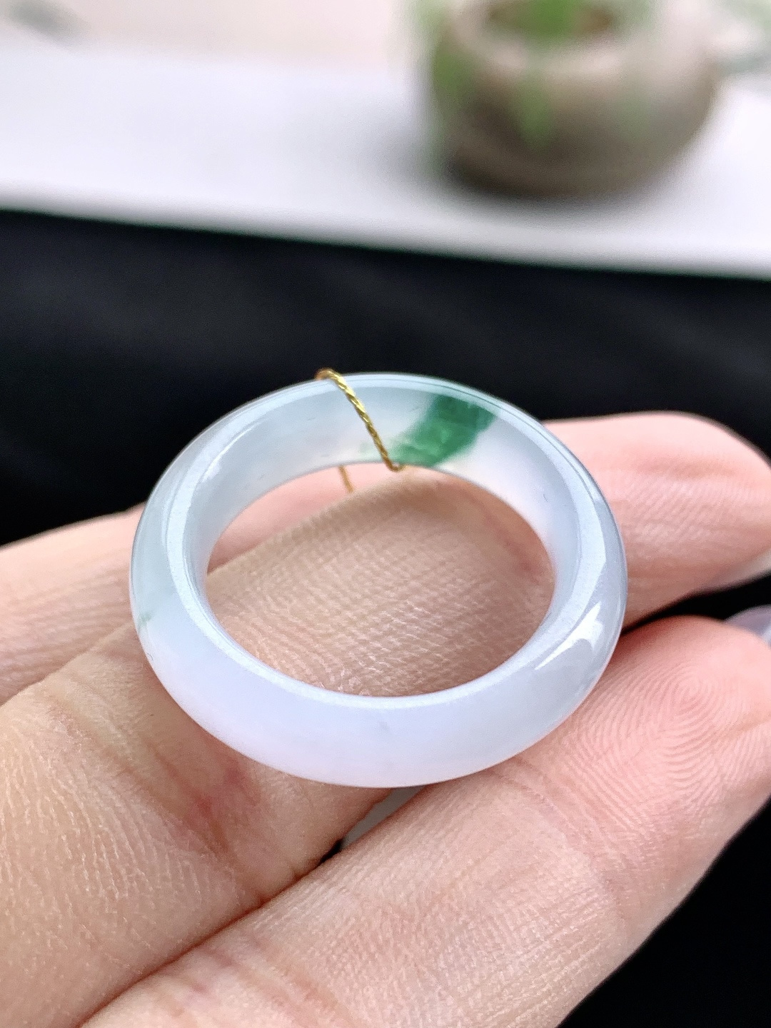 裸石冰飘花戒圈指环,说明性比高,尺寸6.7-3.8,圈口18号,重量4.3克