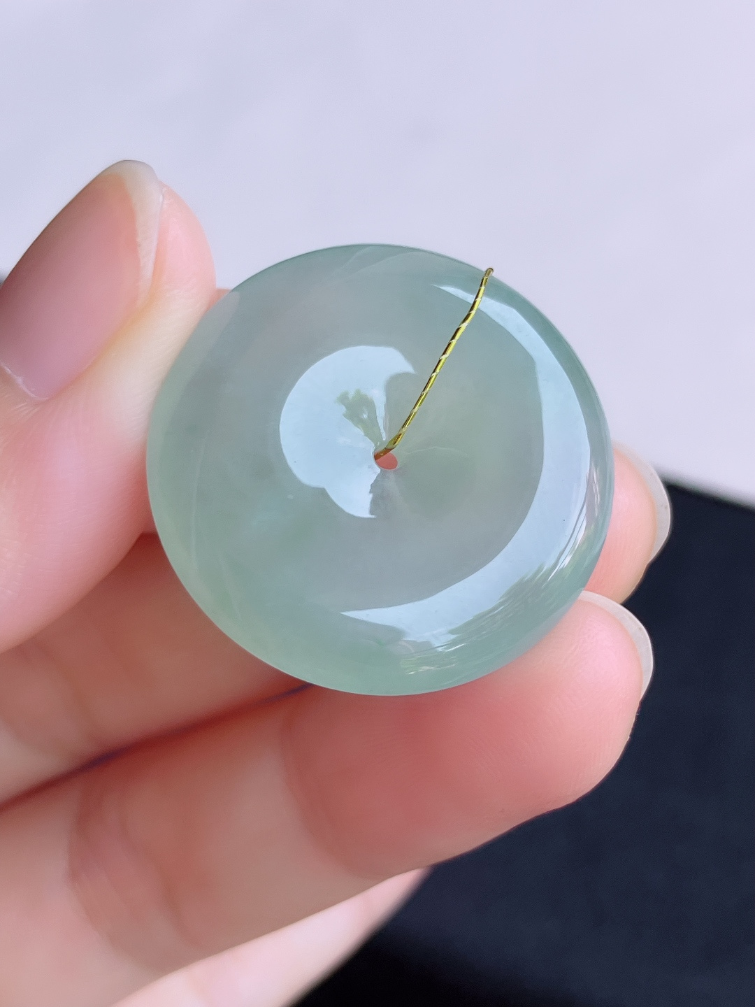 底色平安扣，晶莹剔透，尺寸28.5/6/自然光实拍