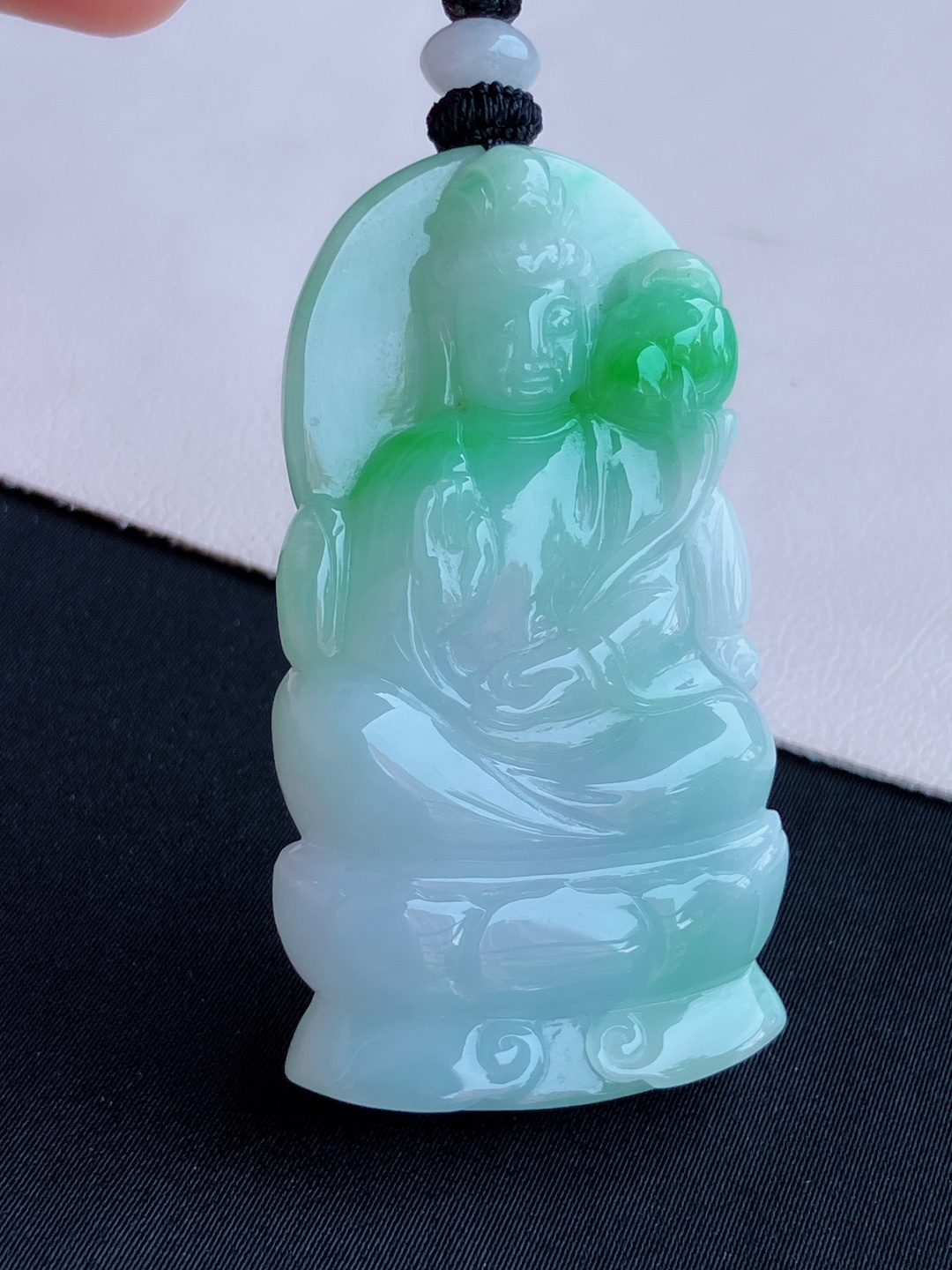 冰飘绿大势至菩萨，细腻精致，尺寸53.6/30/9/自然光实拍