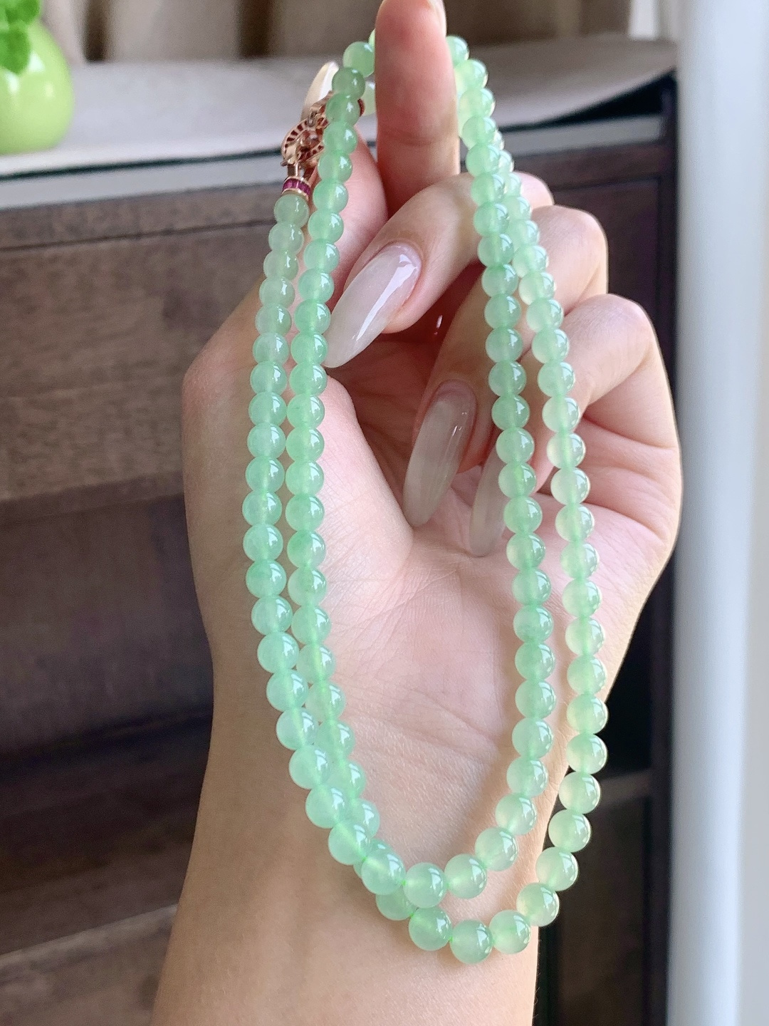 珠子冰甜绿珠链圆珠子珠链,说明性比高,尺寸6mm，33cm,重量42.7克