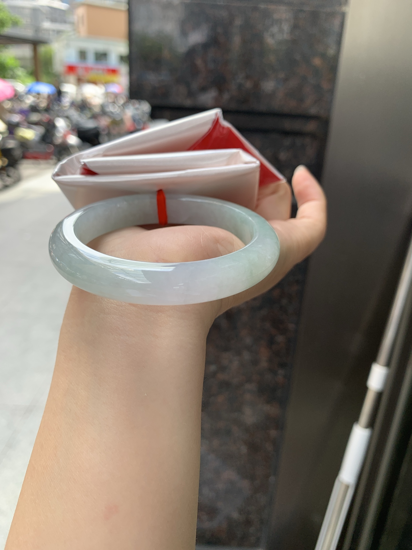淡春彩正圈,0831-N1470,打灯内圈细纹，打灯色线
