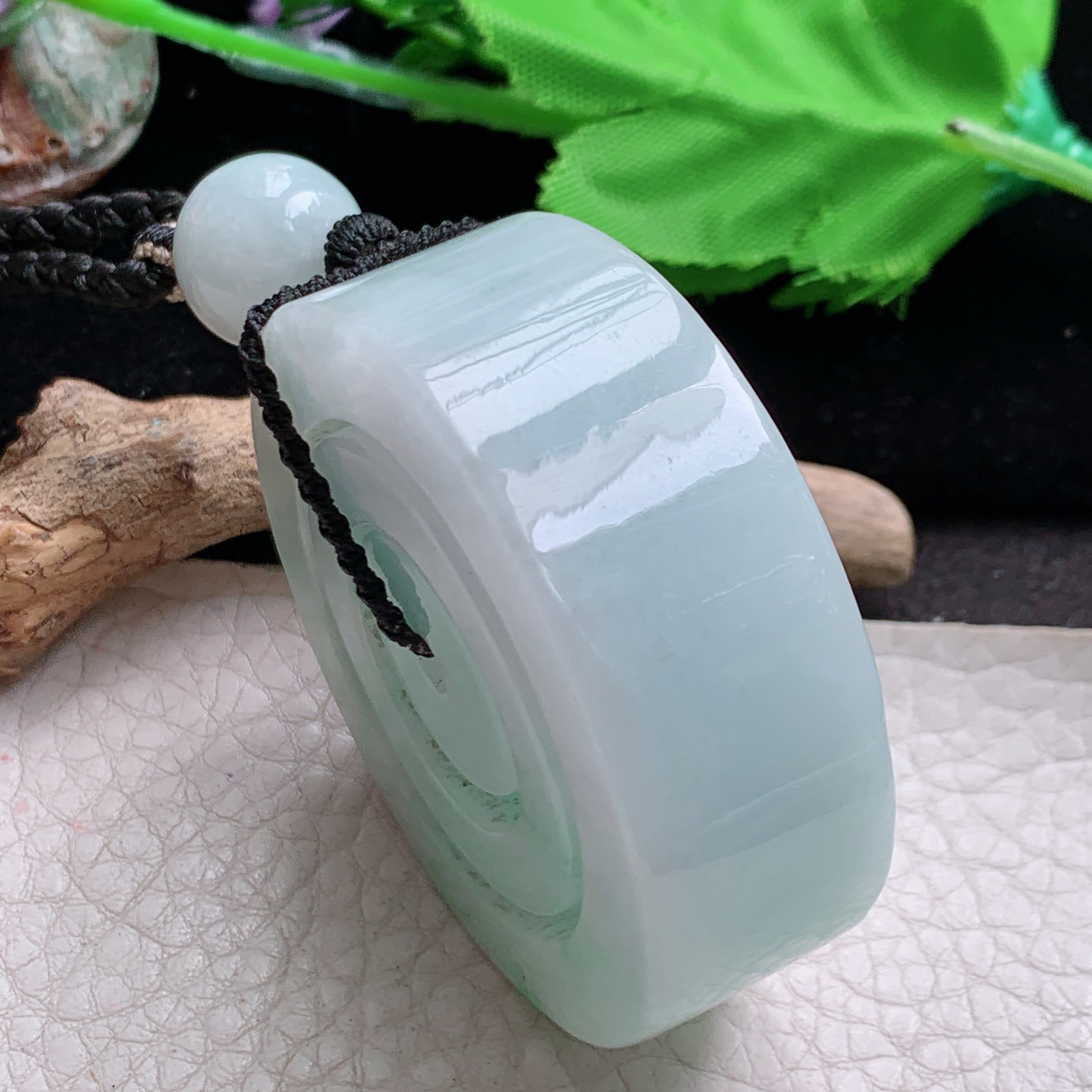yl实拍52*18特色缅甸翡翠精雕高品质飘绿代代平安扣 平安扣玉吊坠