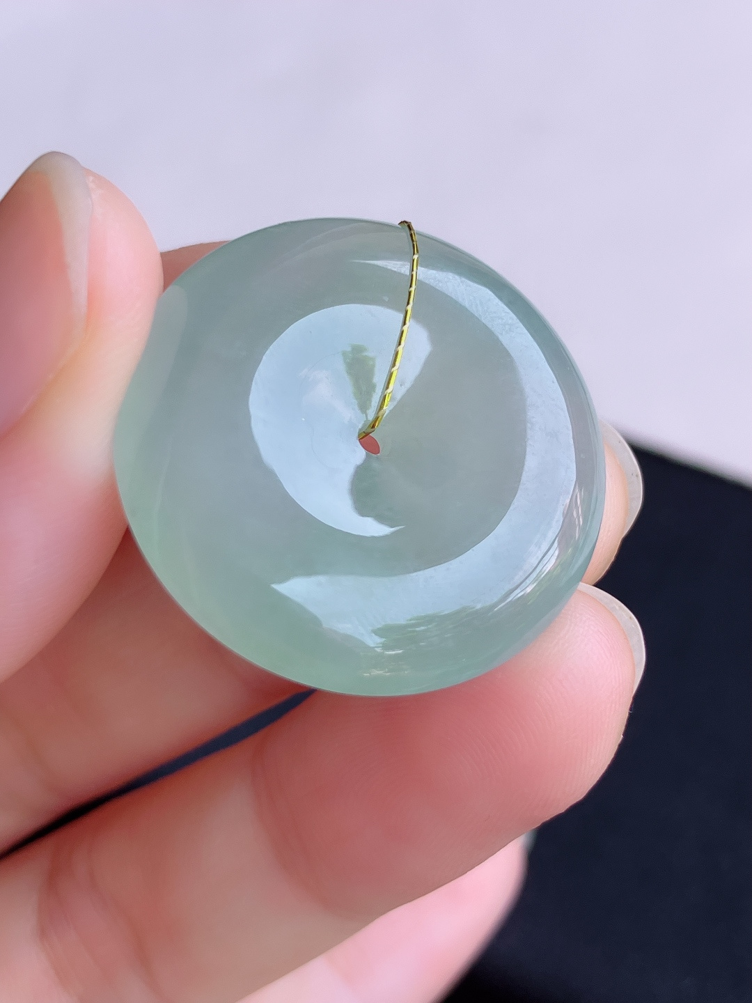 底色平安扣，晶莹剔透，尺寸28.5/6/自然光实拍