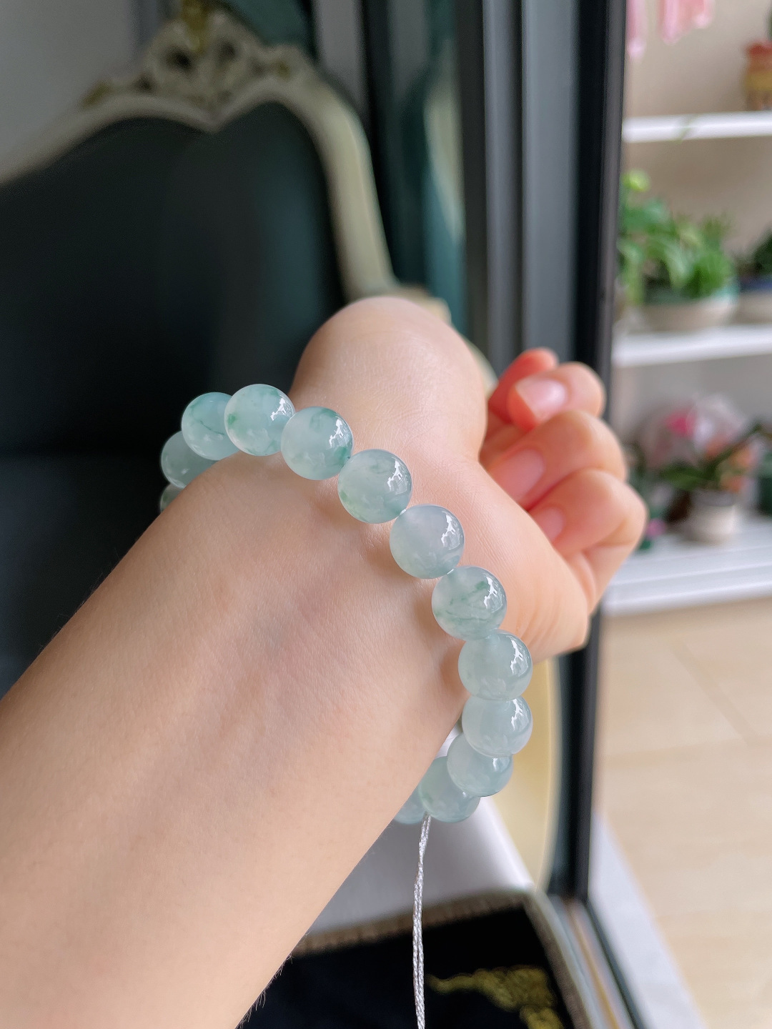 ️，缅甸天然翡翠A货，冰飘花手串，尺寸：10mm。【编4365】