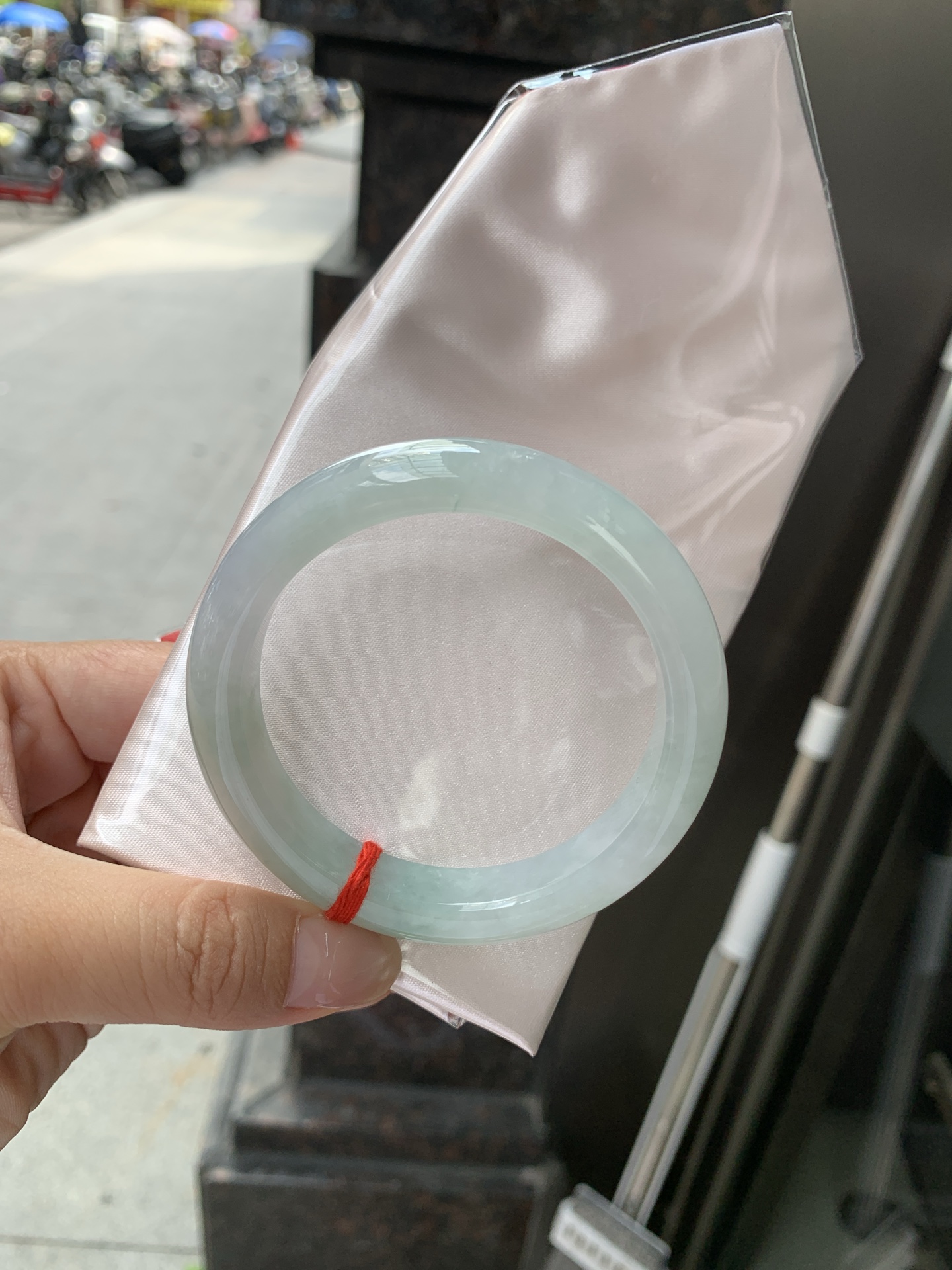 淡春彩正圈,0831-N1470,打灯内圈细纹，打灯色线