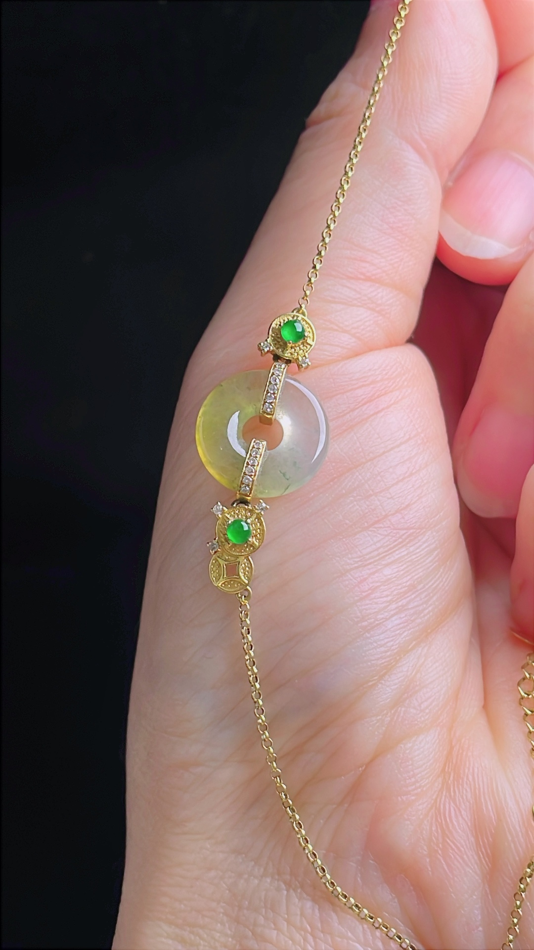 冰黄手链，18k镶嵌，老种起光，细底通透，尺寸：裸石13.3/3mm0831