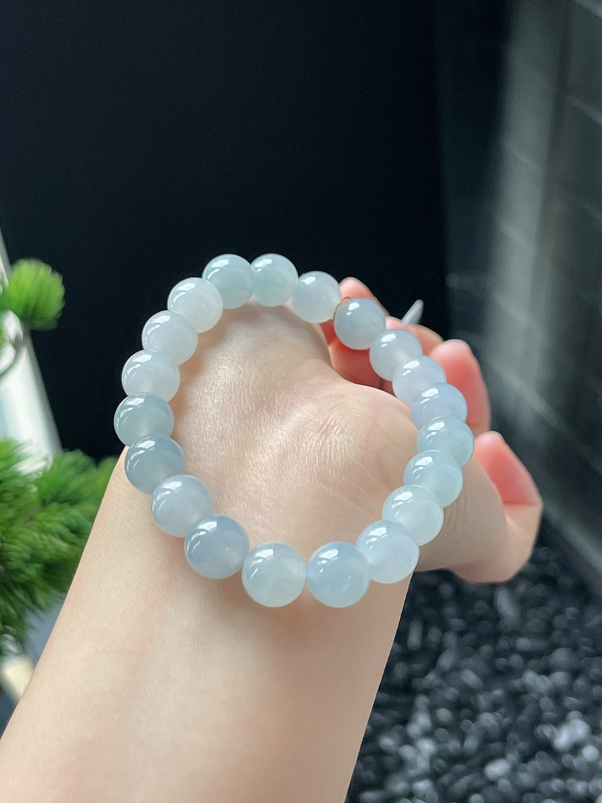 翡翠冰糯种淡蓝色手链