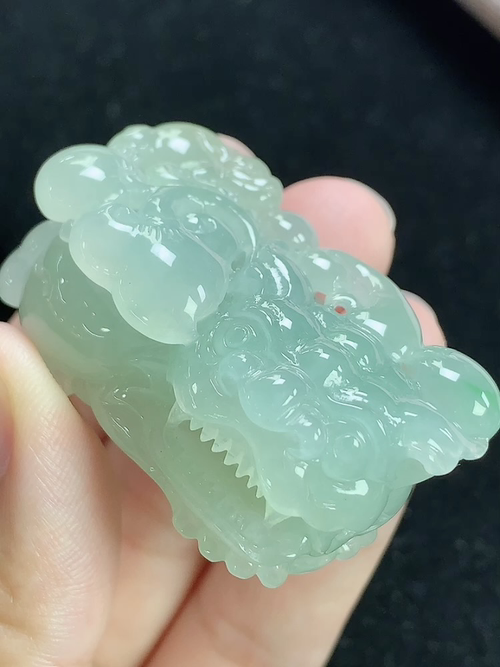 霸王貔貅，无裂，尺寸41.6*24.5*19.2mm，D31jcy