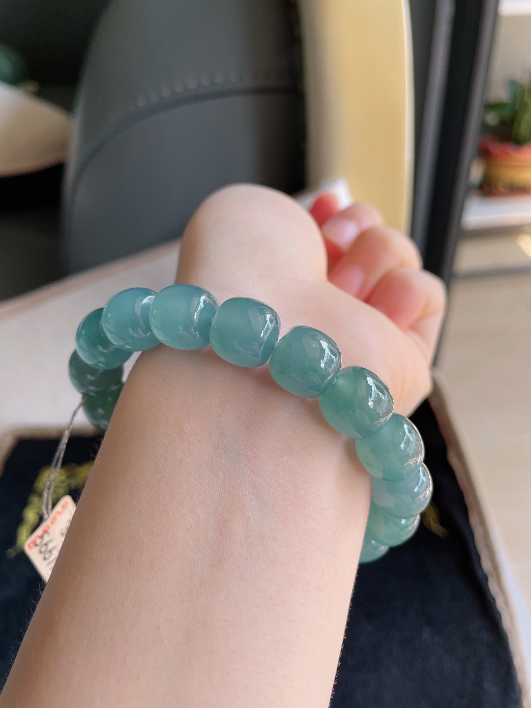 ️，天然翡翠A货，冰蓝水路路通手串，尺寸：11.8mm。【编3457】