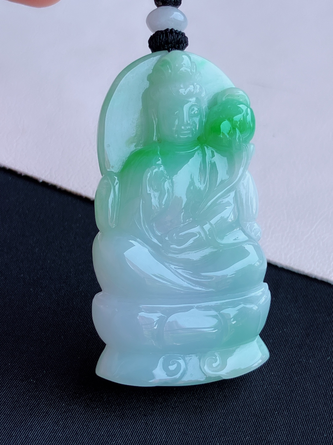 冰飘绿大势至菩萨，细腻精致，尺寸53.6/30/9/自然光实拍