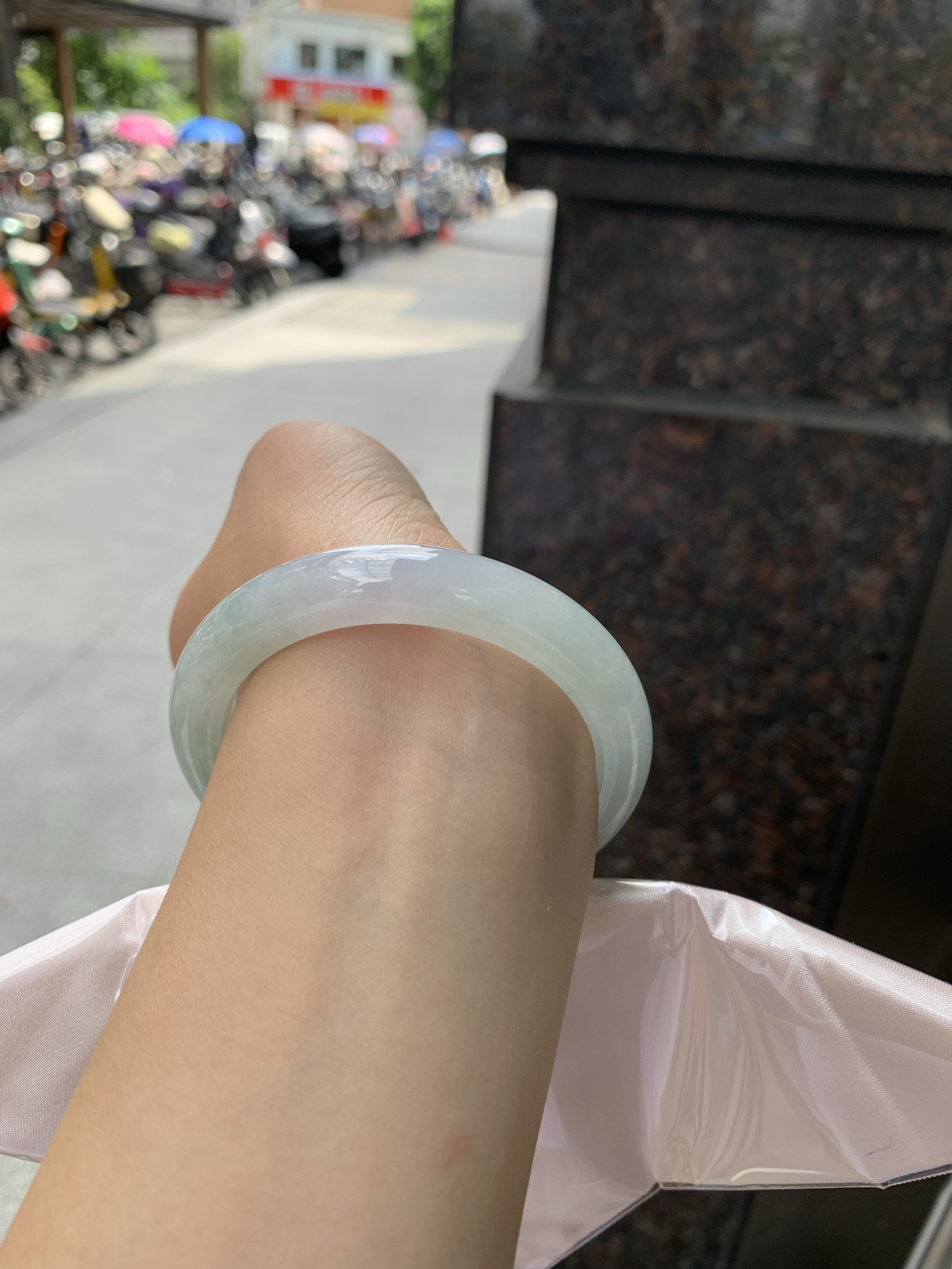 淡春彩正圈,0831-N1470,打灯内圈细纹，打灯色线