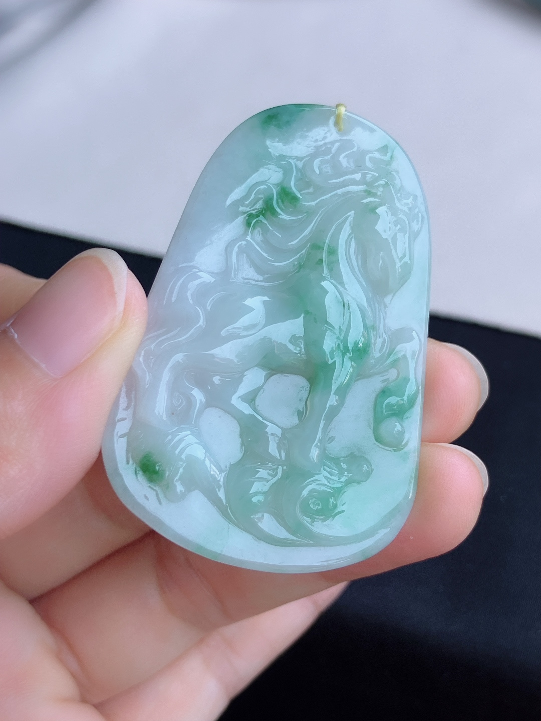 ️冰飘花生肖马牌，细腻精致，尺寸54.4/35.8/5/自然光实拍