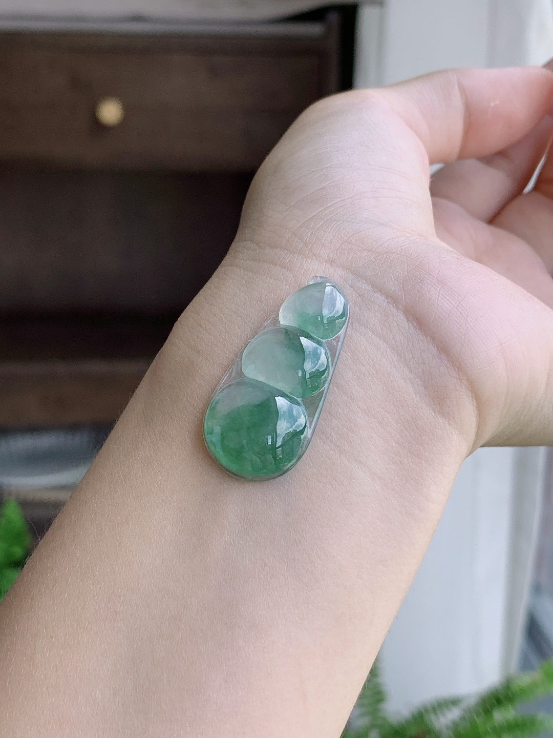 冰飘绿花福豆豆子吊坠,缅料,性比高,无裂,厚装,飘花,尺寸35-17-6.2,重量5.9克