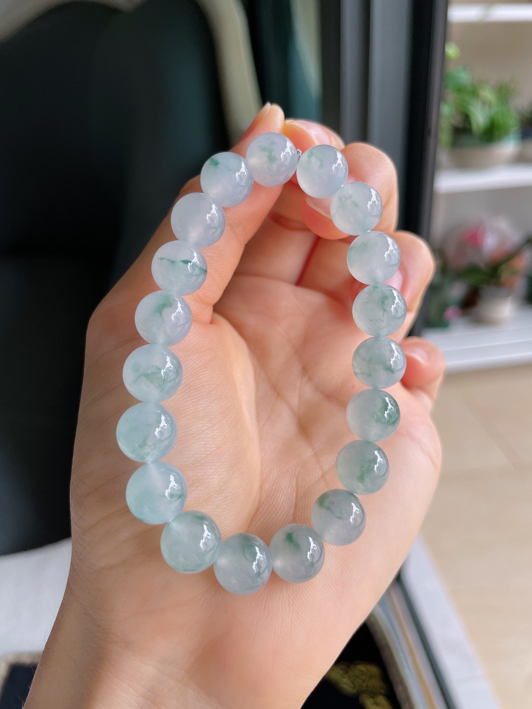 ️，缅甸天然翡翠A货，冰飘花手串，尺寸：10mm。【编4365】