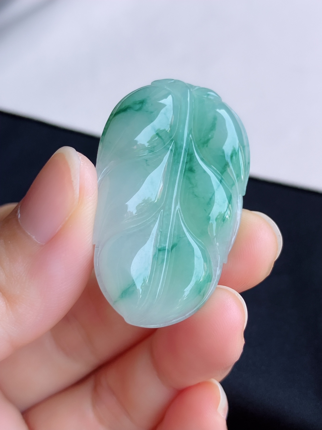 冰飘花金枝玉叶，晶莹剔透，尺寸43/26/6/自然光实拍