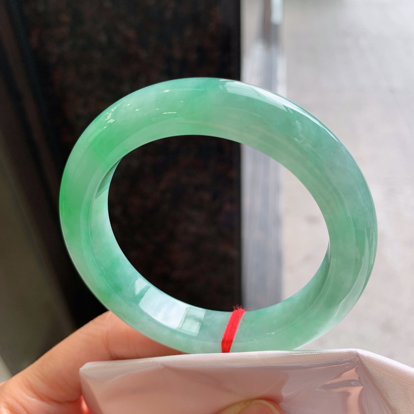 正圈飘绿 无裂 版型好