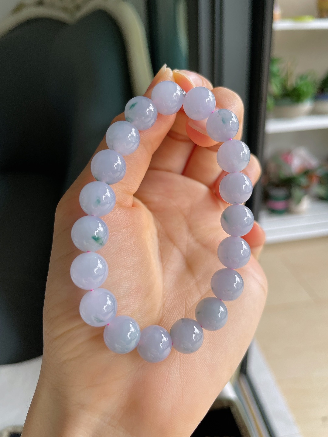 ️，缅甸天然翡翠A货，冰飘花手串，尺寸：9.8mm。【编4589】