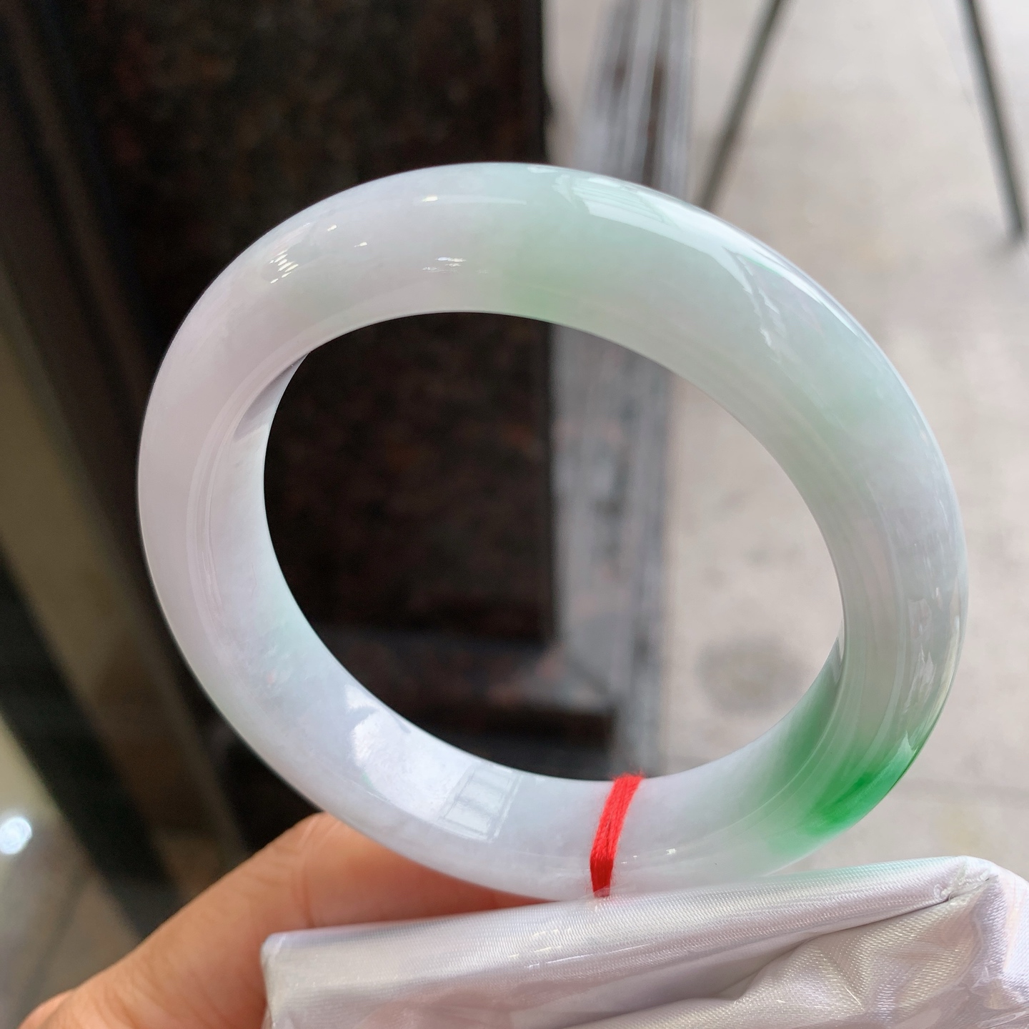 正圈飘绿 无裂 版型好