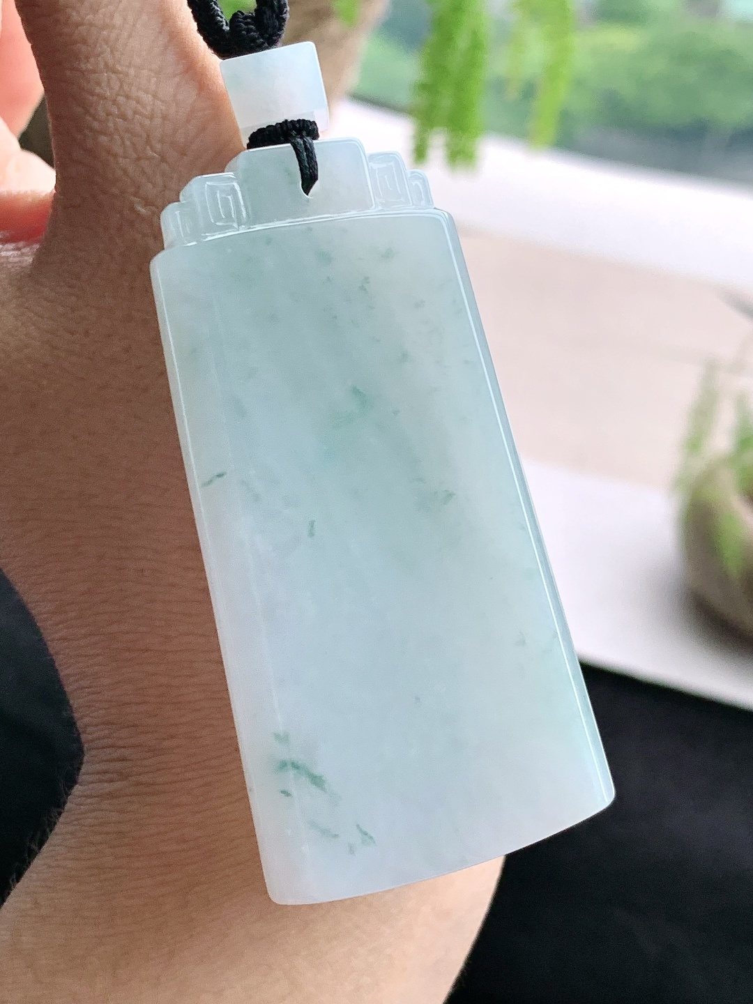 糯冰飘花仿古牌大无事牌吊坠，缅料，性比高，厚装，尺寸65-33.1-6，重量38.4克