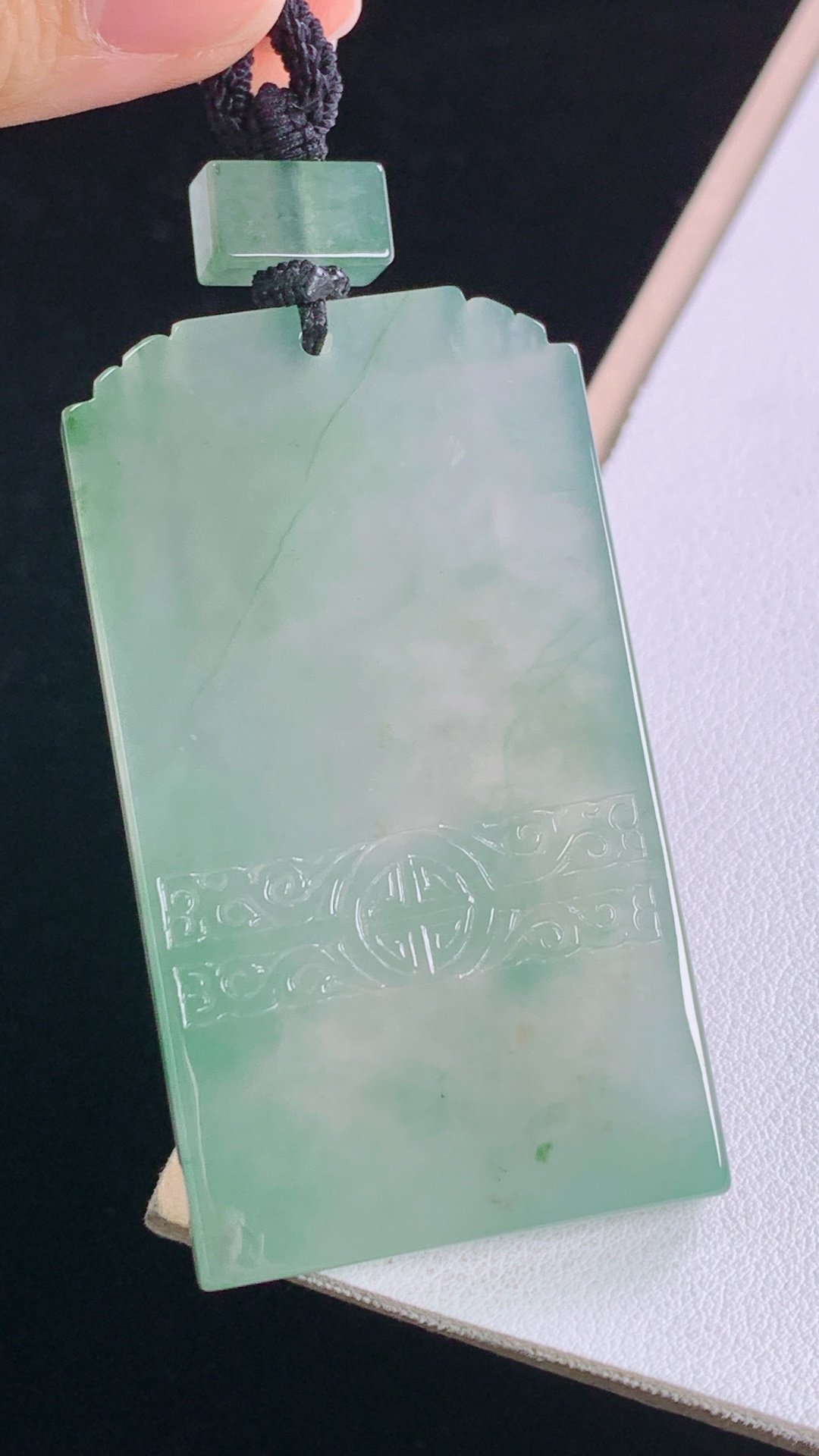 冰飘花仿古牌，花色灵动，水润清爽，无裂，尺寸:58.7-32.7-5.6mm，29