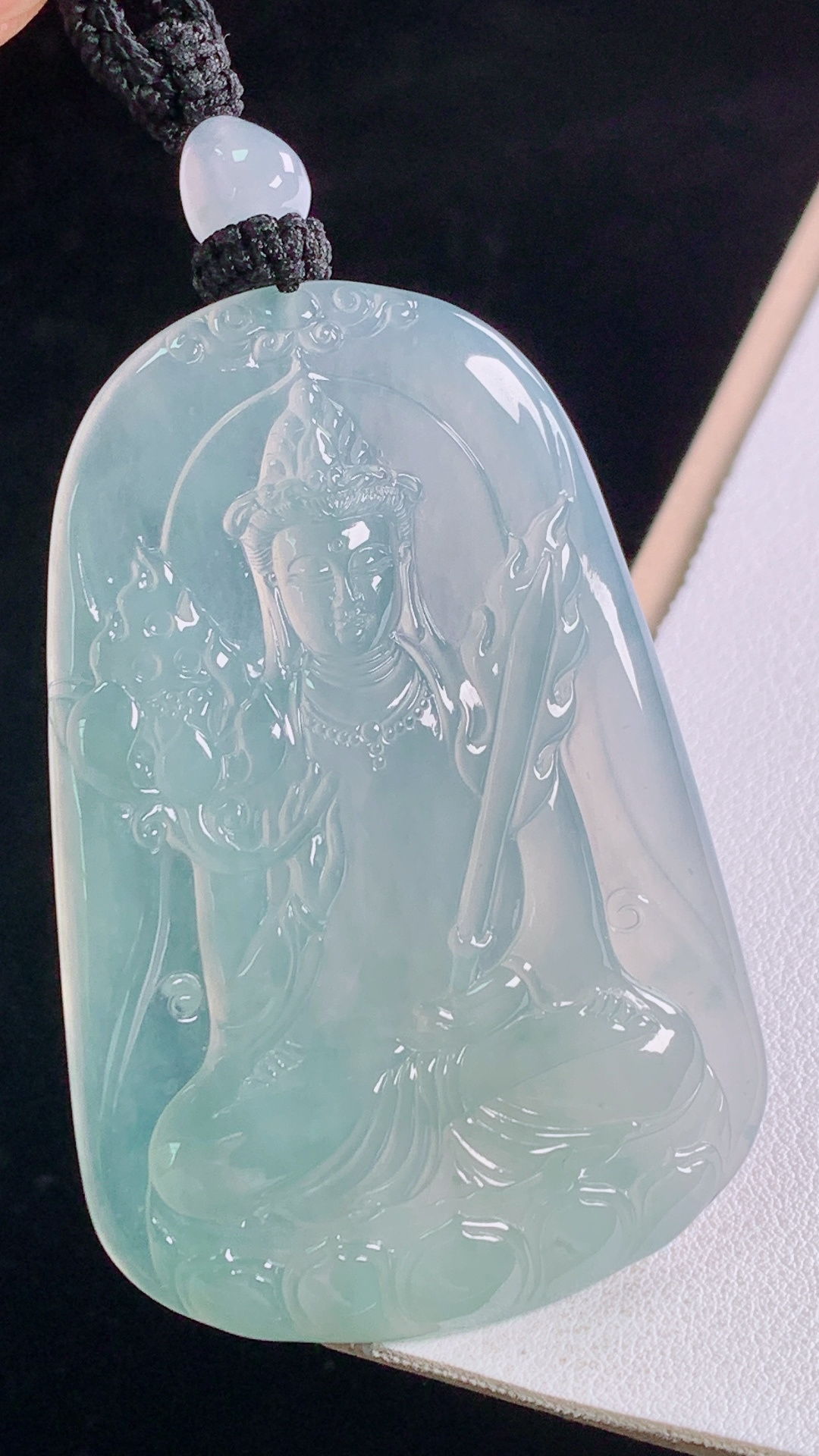 ️虚空藏菩萨，一刀切，种水，清透细腻，无裂，尺寸:65.4-43.5-5.2mm，30