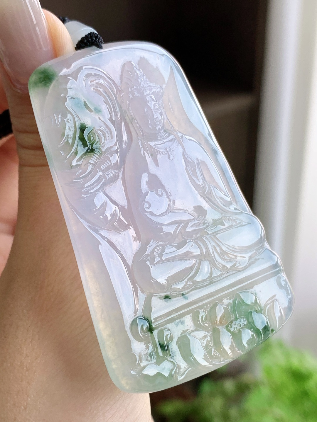 冰飘花普贤菩萨牌吊坠，缅料性比高，尺寸67.2-43.4-5.5，重量43.1克，不议