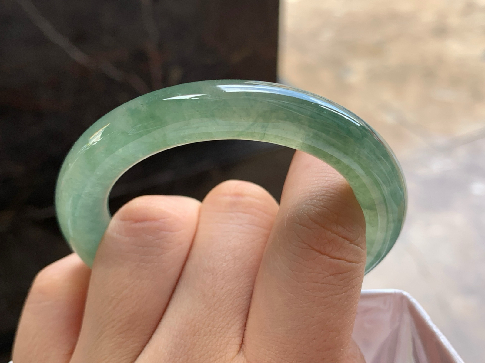 51-9.8
冰种圆条手镯^_^料子油润 冰透
