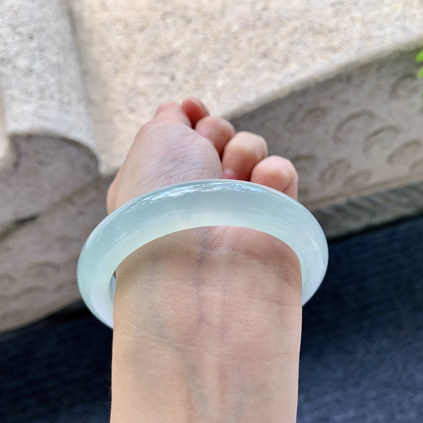 正圈55 55.5/11.8/9 A3090232 冰糯晴绿，水润，种老，细腻，打灯有棉线