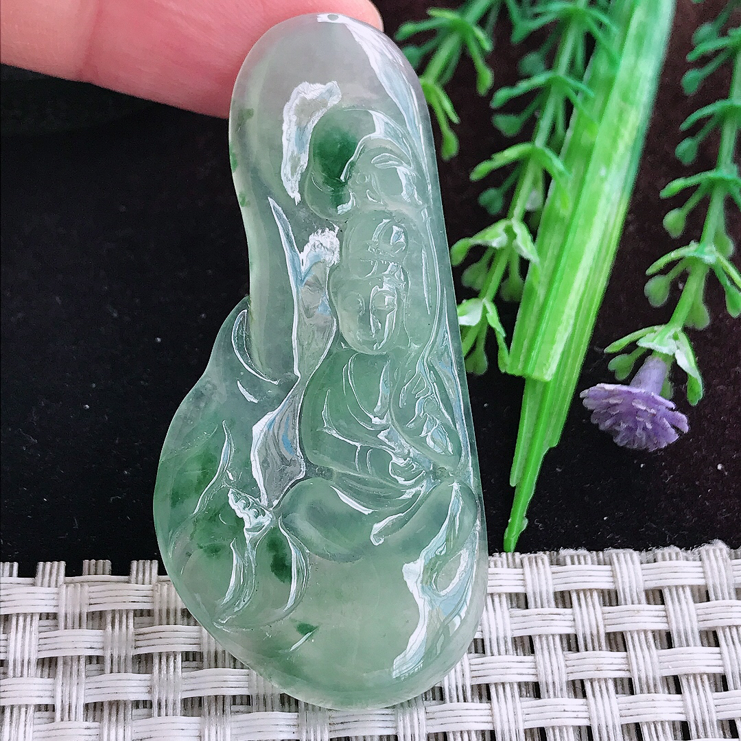 实拍A货翡翠59.4/28.3/4.5老坑冰种果冻冰晴绿赐福观音吊坠翡翠玉坠