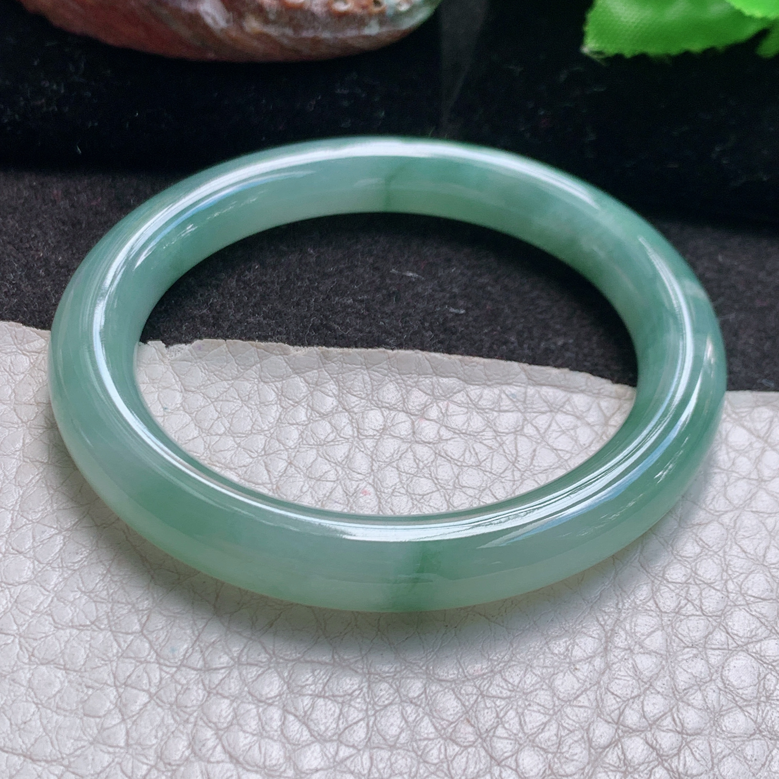 n小圈口52*8.8*8.7叮当镯 缅甸翡翠a货玉手镯高品质冰飘花圆条美人镯
