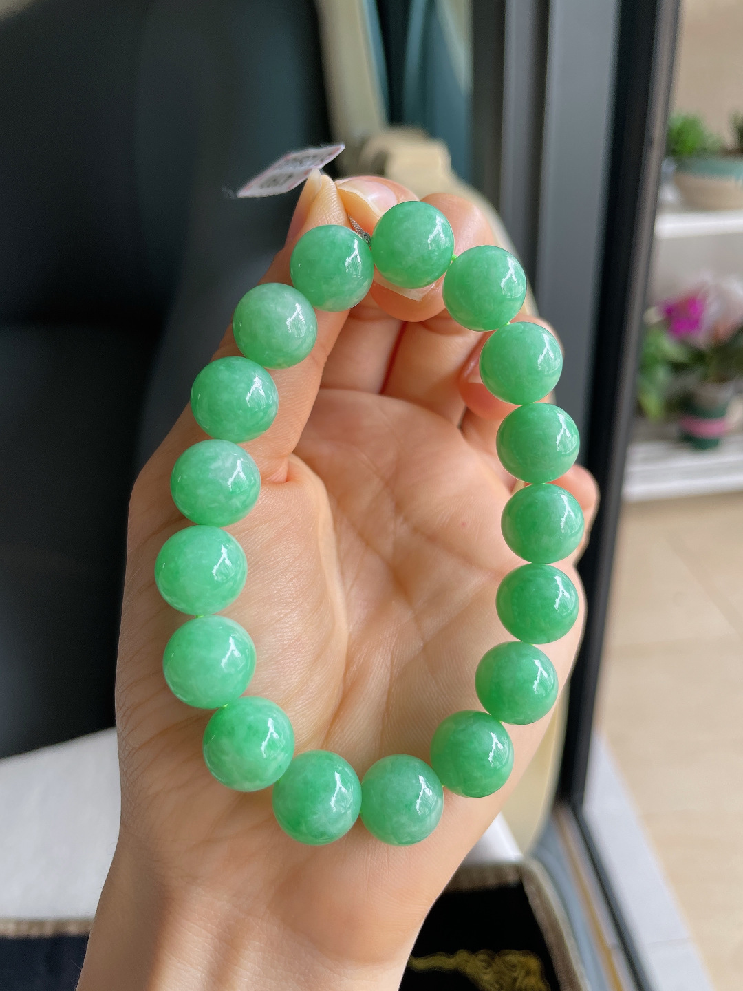 ️，缅甸天然翡翠A货，冰满绿手串，尺寸：12mm。【编4197】