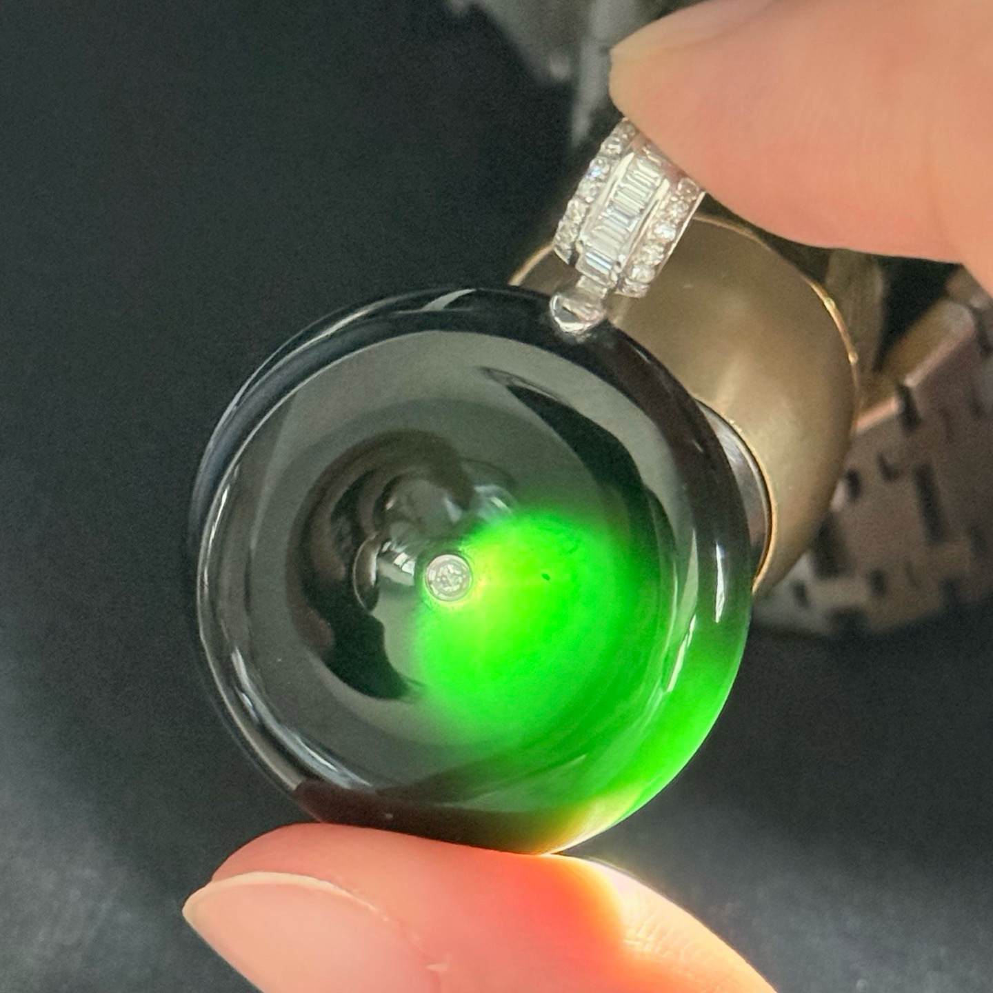 精品18k墨翠平安扣 种好色正 黑度极好 打灯通透 油性十足