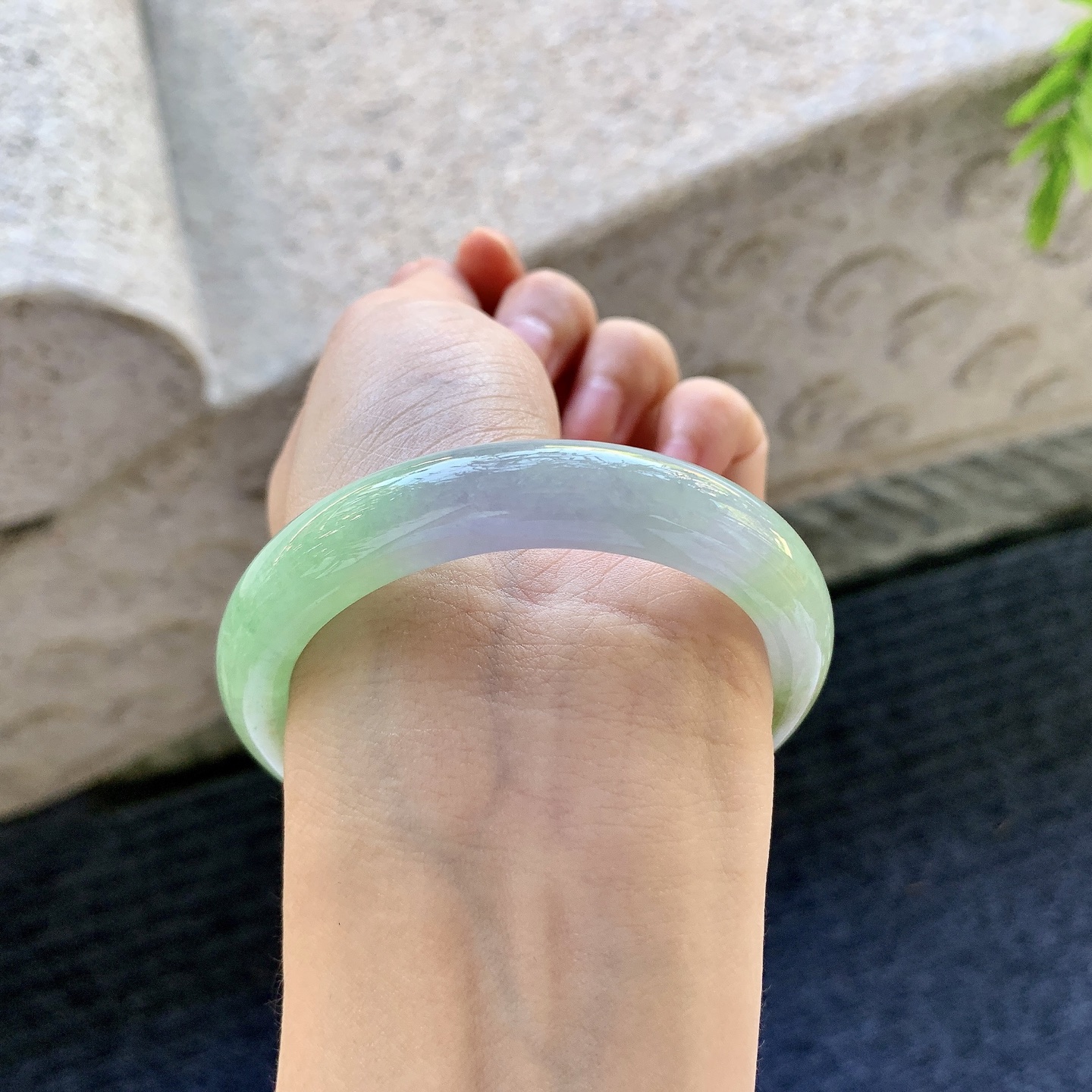 正圈51 52，双彩，水润，种老，细腻，无裂，编码BA090244