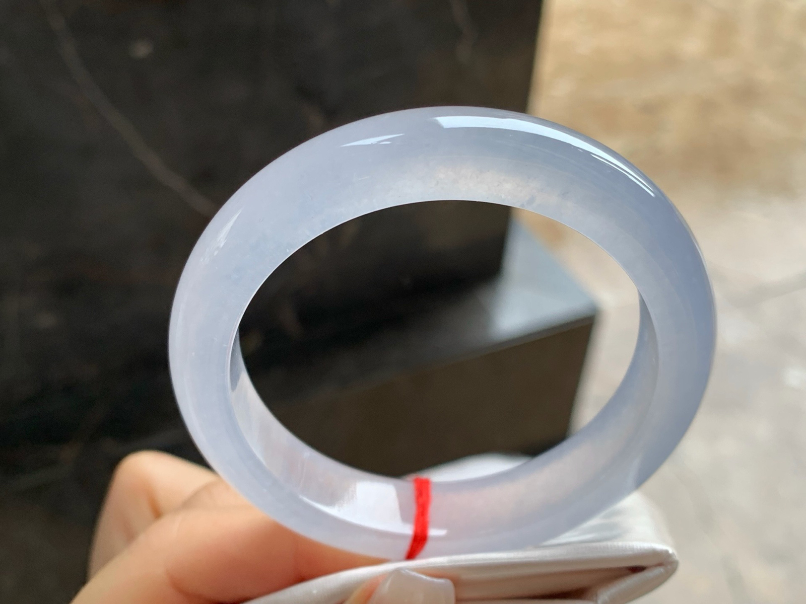 54.5-12.1-8.6
冰种手镯^_^冰味十足～整圈冰透上手漂亮