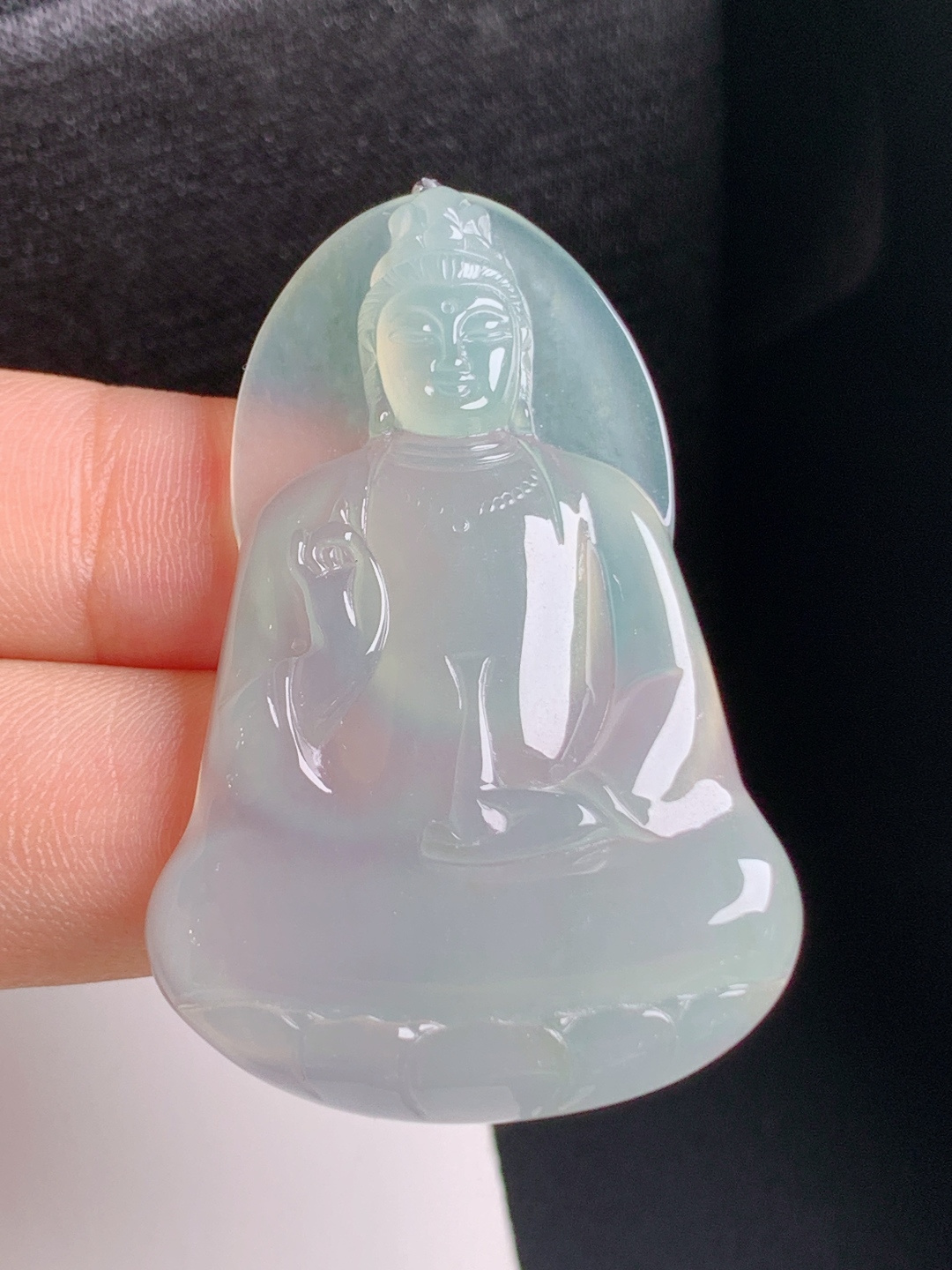 高冰晴水观音，冰润通透，胶感十足，法相端庄，平安纳福