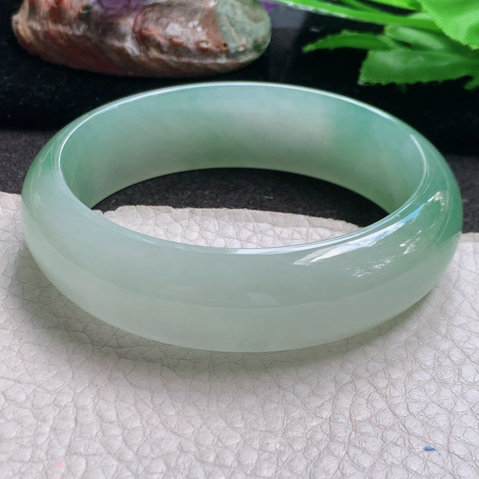 xc收藏款大圈口60*18*8.2轮胎镯 缅甸翡翠a货玉手镯高品质冰绿宽边玉手环